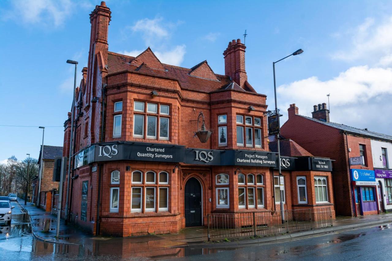Apartment No 1 - The Old Red King Pub, Whitefield, Manchester Exterior foto